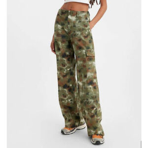 Levi's Baggy Cargos Mossy Green Camo